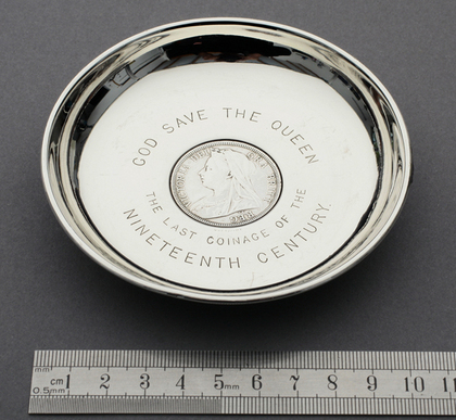 Sampson Mordan Antique Silver Bowl - Victorian Half Crown 1900, God Save The Queen, Last Coinage 19th Century